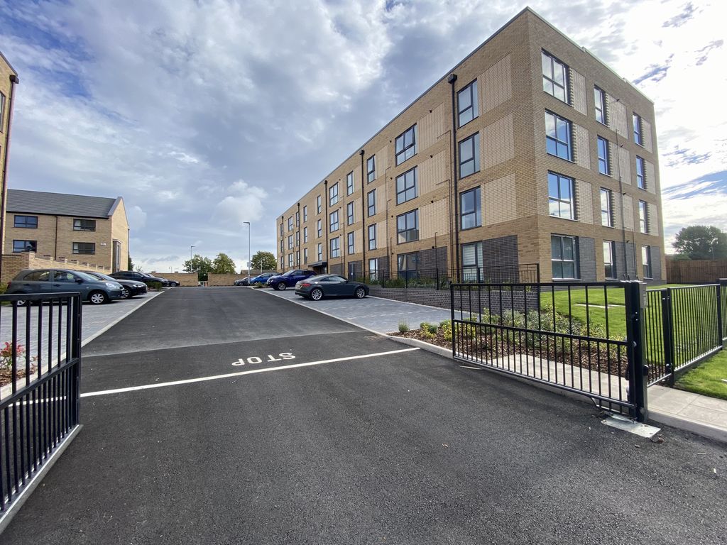 Thumbnail **New to the market, A Furnished Apartment with Secured Gated Parking** must be viewed 