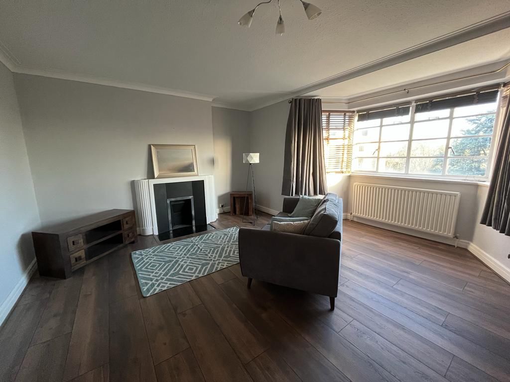 Thumbnail **New to the market, A Large Two Bedroom Furnished Flat , available September 2026*