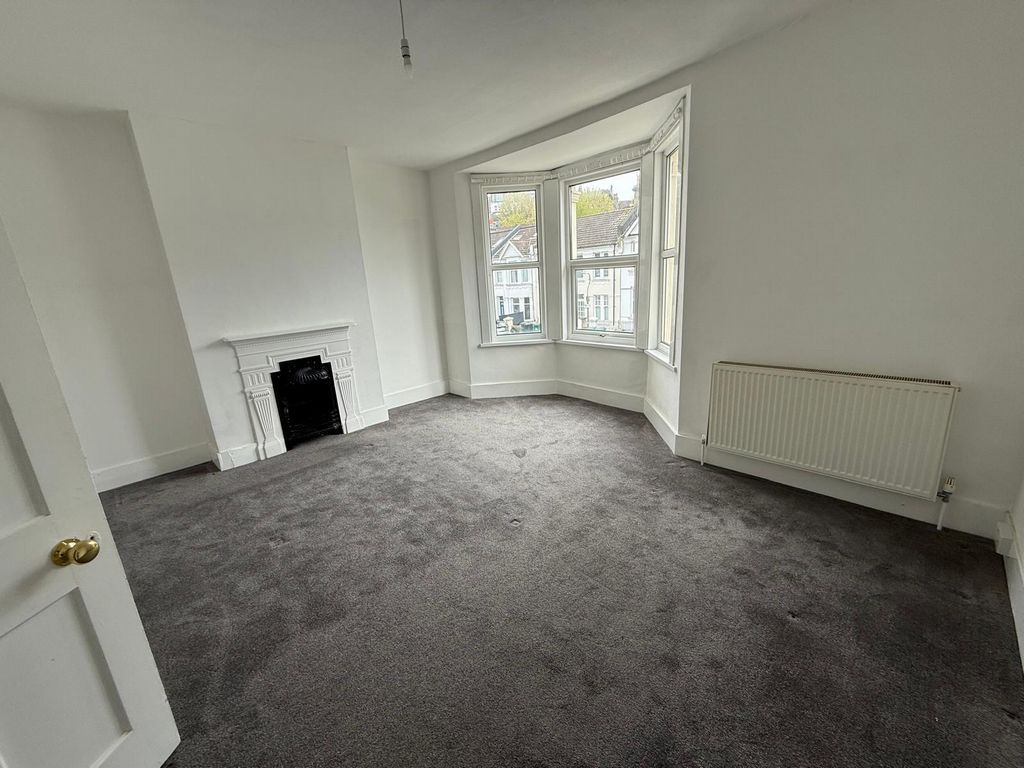 Thumbnail **New to the market, A Two bedroom Refurbished House**